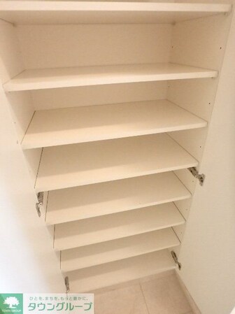 コーナーハウスの物件内観写真